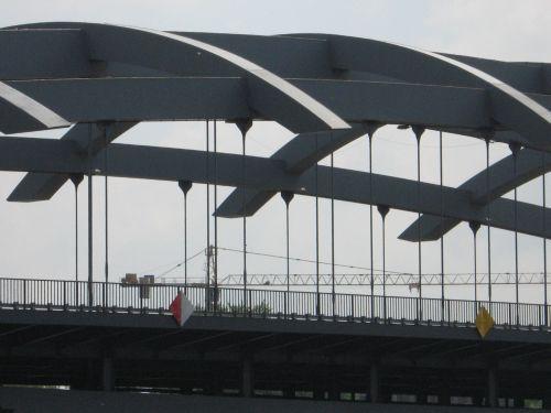 Według GUS po siedmiu miesiącach budownictwo jest już na 3,6-proc. plusie